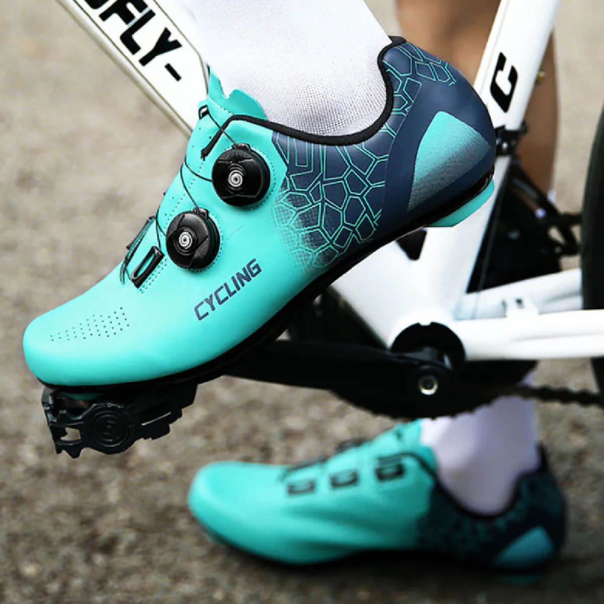 Atomic Cyan Cycling Shoes - Image 5